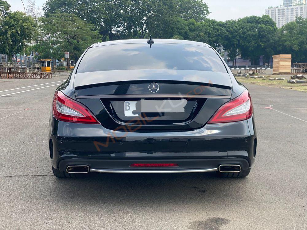 Mobil Mercedes-Benz CLS 2014