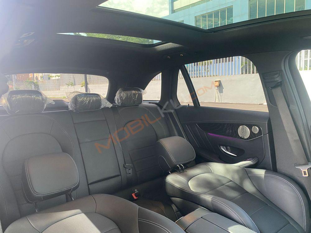 Mobil Mercedes-Benz GLC 2022