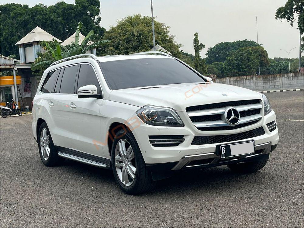 Mobil Mercedes-Benz GL 2016