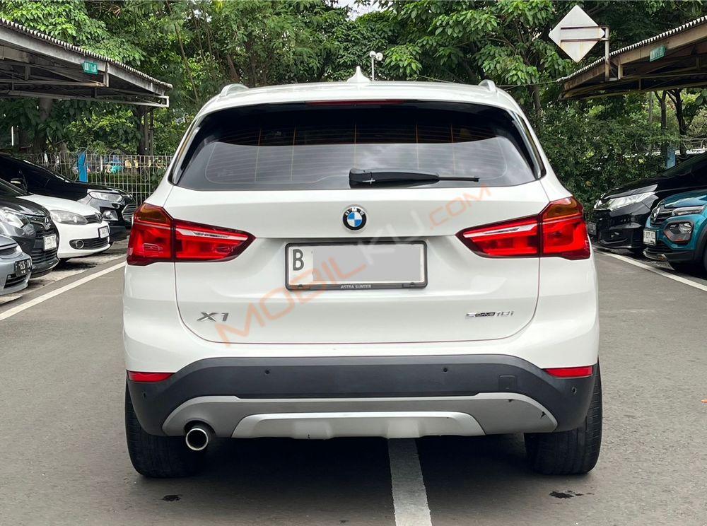 Mobil BMW X1 2019