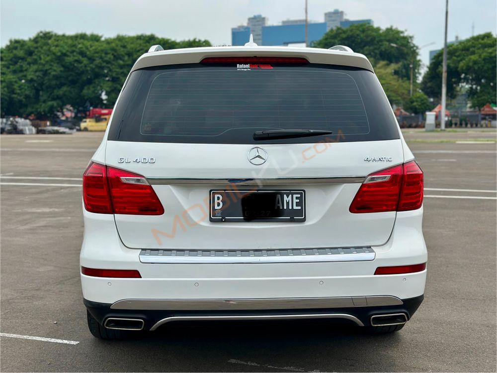 Mobil Mercedes-Benz GL 2016