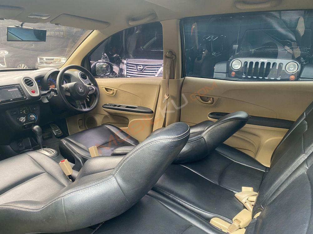 Mobil Honda Mobilio 2014