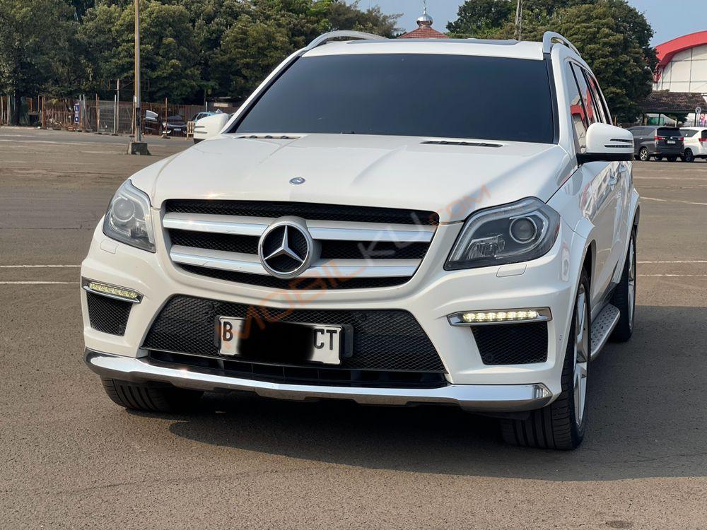 Mobil Mercedes-Benz GL 2014