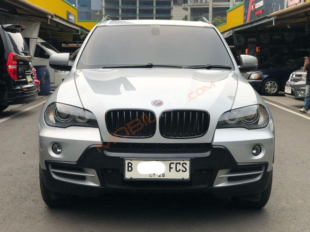 Mobil BMW X5 2008