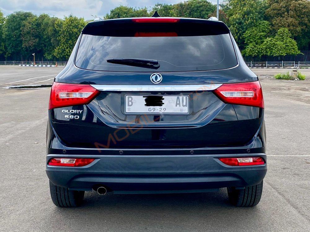 Mobil DFSK Glory 580 2024