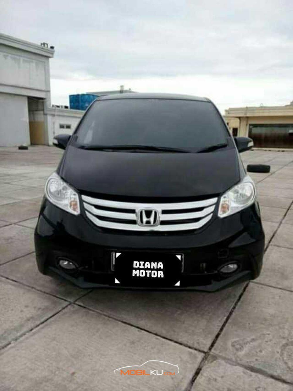 https://mobilku.s3.ap-southeast-3.amazonaws.com/ads/1000/51637eeb-8ba6-4b12-bc02-78f86f4f5c35.jpg