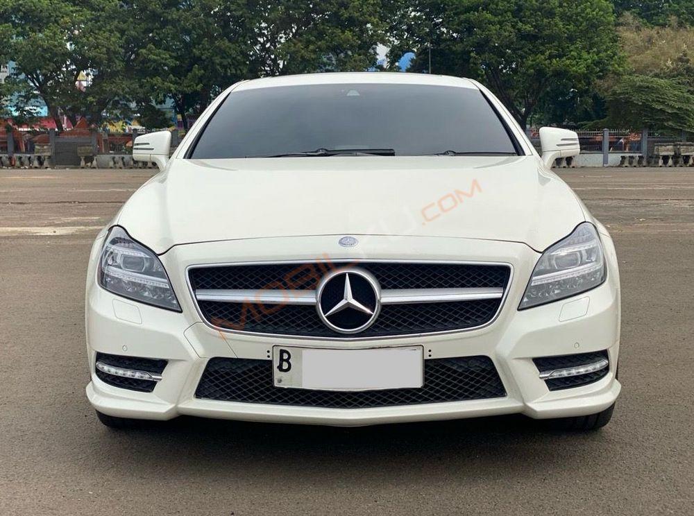 Mobil Mercedes-Benz CLS 2013