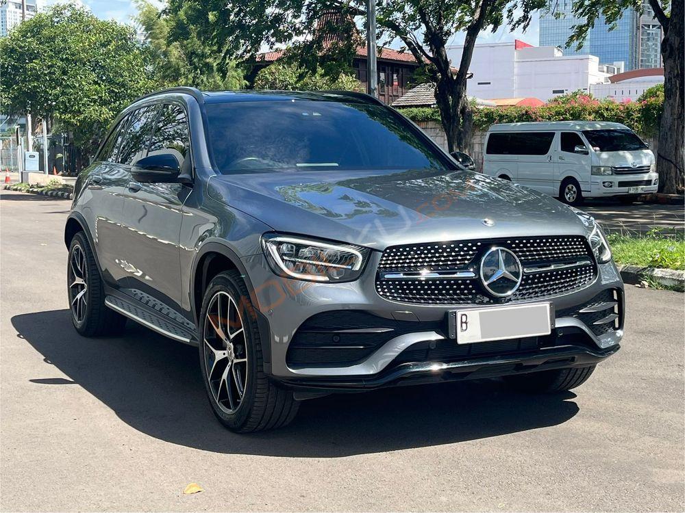 Mobil Mercedes-Benz GLC 2022