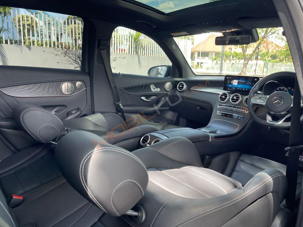 Mobil Mercedes-Benz GLC 2022