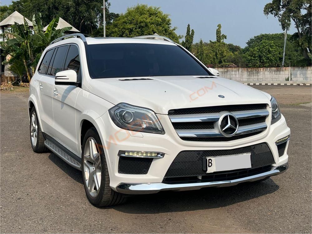 Mobil Mercedes-Benz GL 2014
