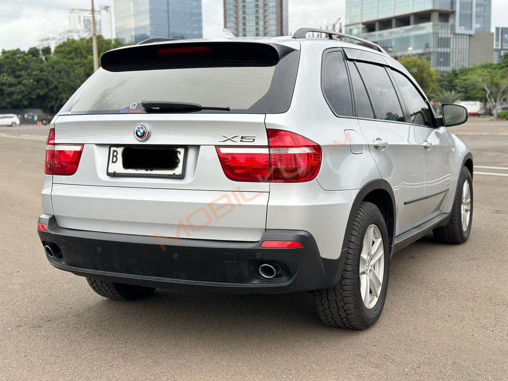 Mobil BMW X5 2008