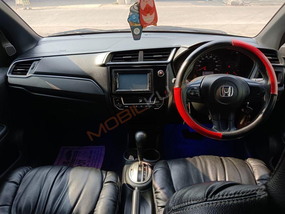 https://mobilku.s3.ap-southeast-3.amazonaws.com/ads/1000/589fbbad-a558-400c-a426-7d54270eac64.jpeg