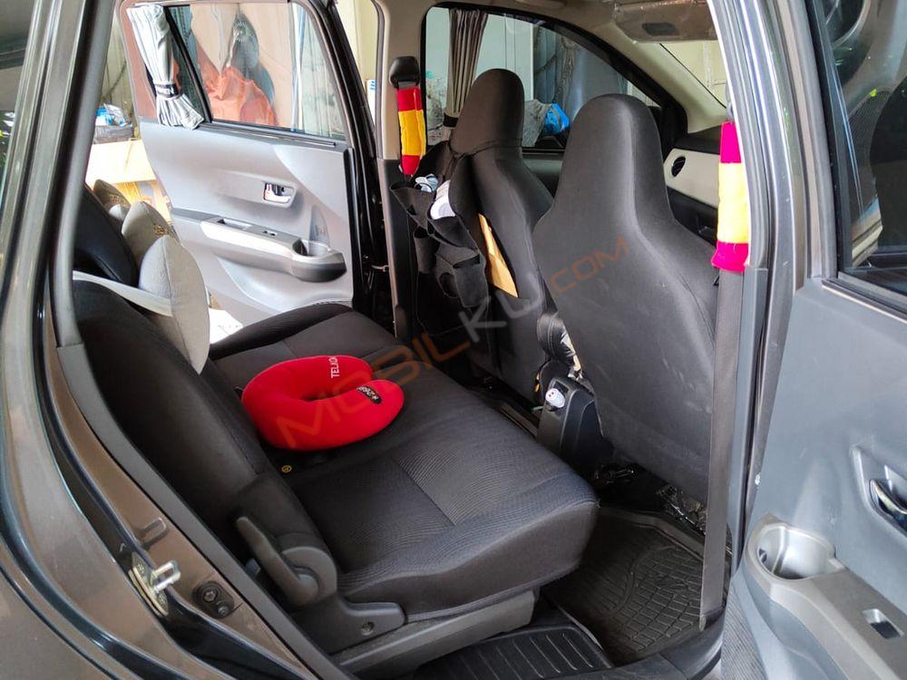 Mobil Daihatsu Sigra 2018