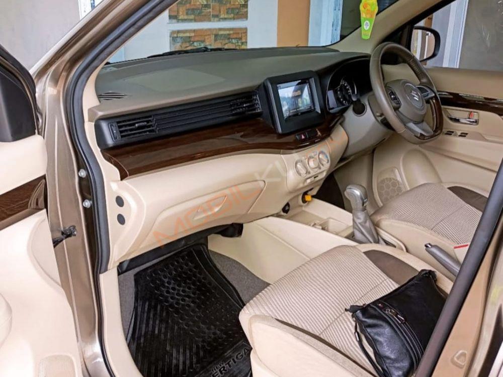 https://mobilku.s3.ap-southeast-3.amazonaws.com/ads/1000/59845d21-6272-4779-8782-7c273d1ed63c.jpeg