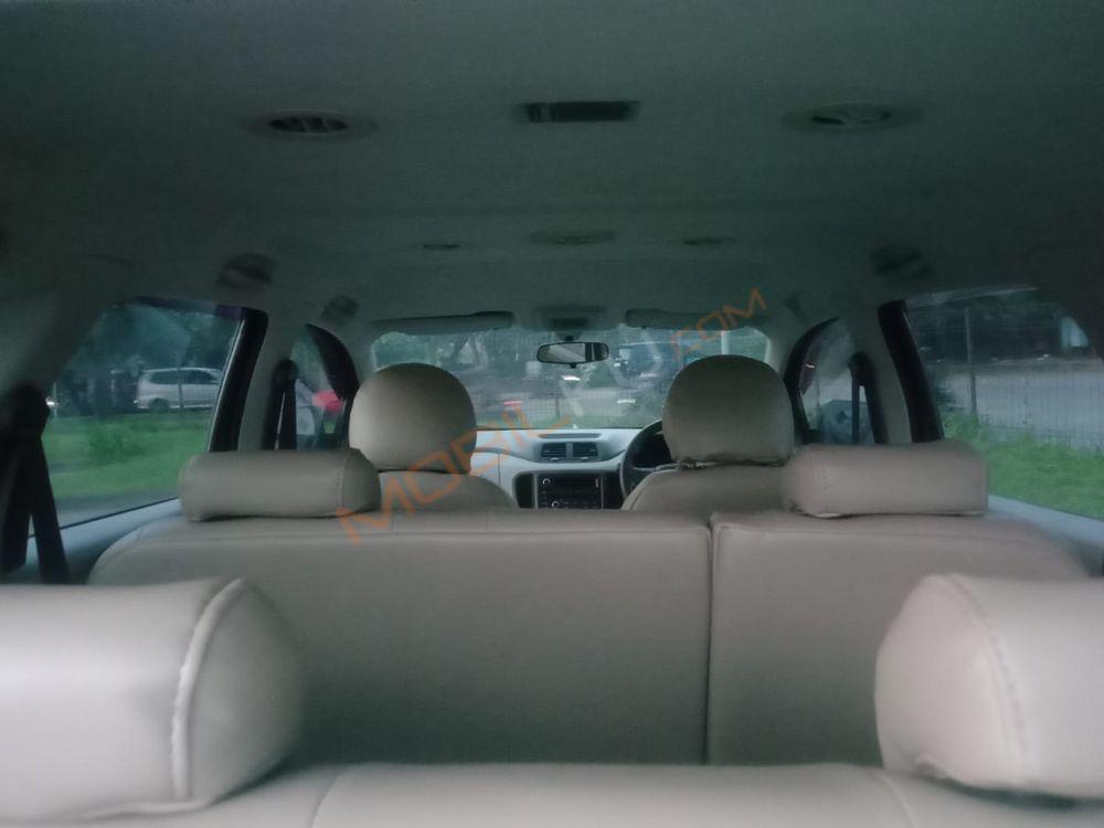 Mobil Chevrolet Spin 2014