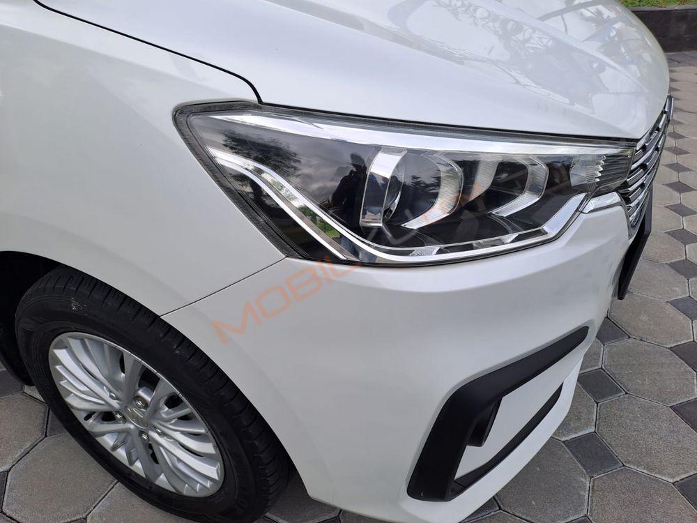 https://mobilku.s3.ap-southeast-3.amazonaws.com/ads/1000/5d264394-a116-4013-a02b-87db6a32d2d4.jpeg