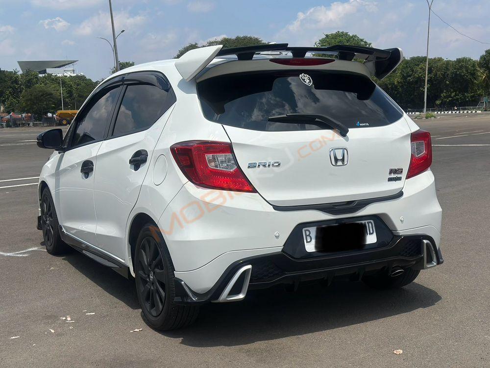 Mobil Honda Brio 2023