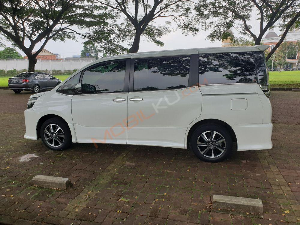 https://mobilku.s3.ap-southeast-3.amazonaws.com/ads/1000/5def168d-ac1d-4e38-b45e-d0fa1d8f5a3c.jpeg