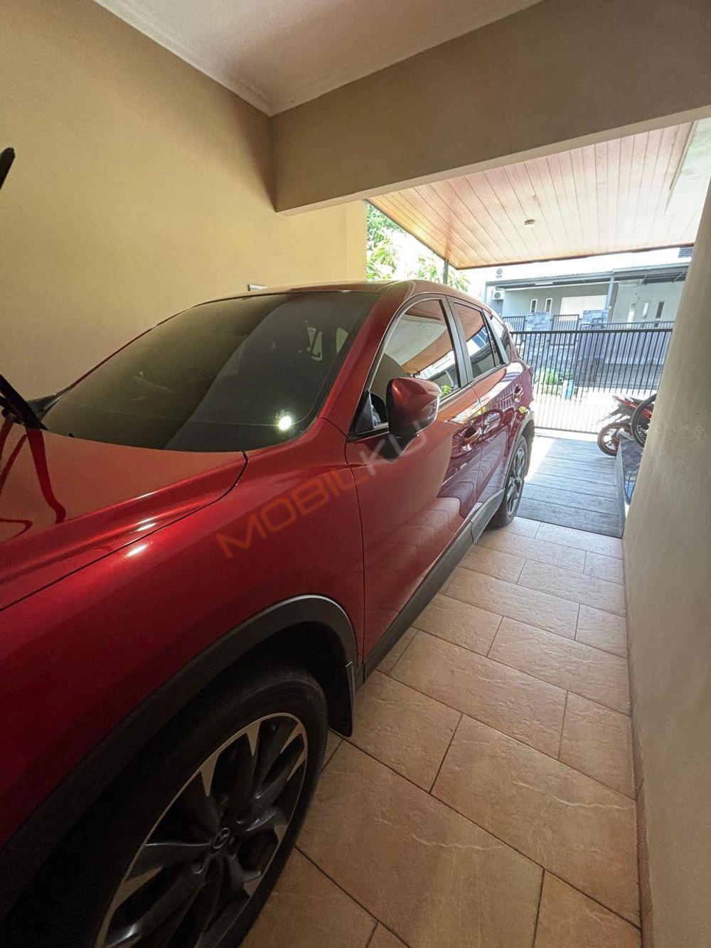 Mobil Mazda CX-5 2016