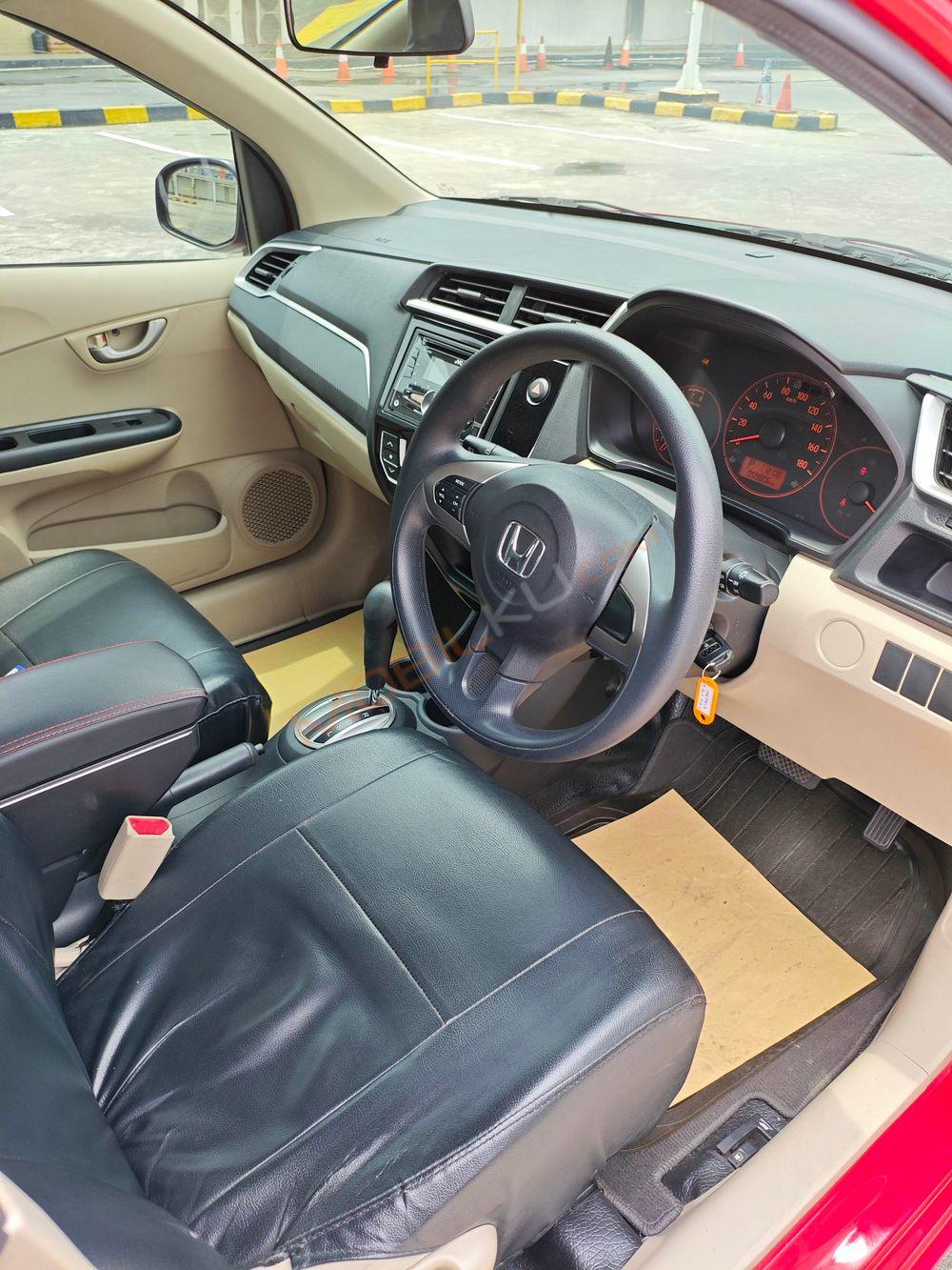 Mobil Honda Brio 2016