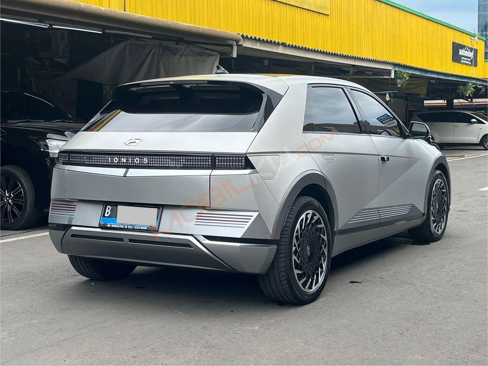 Mobil Hyundai Ioniq 5 2023