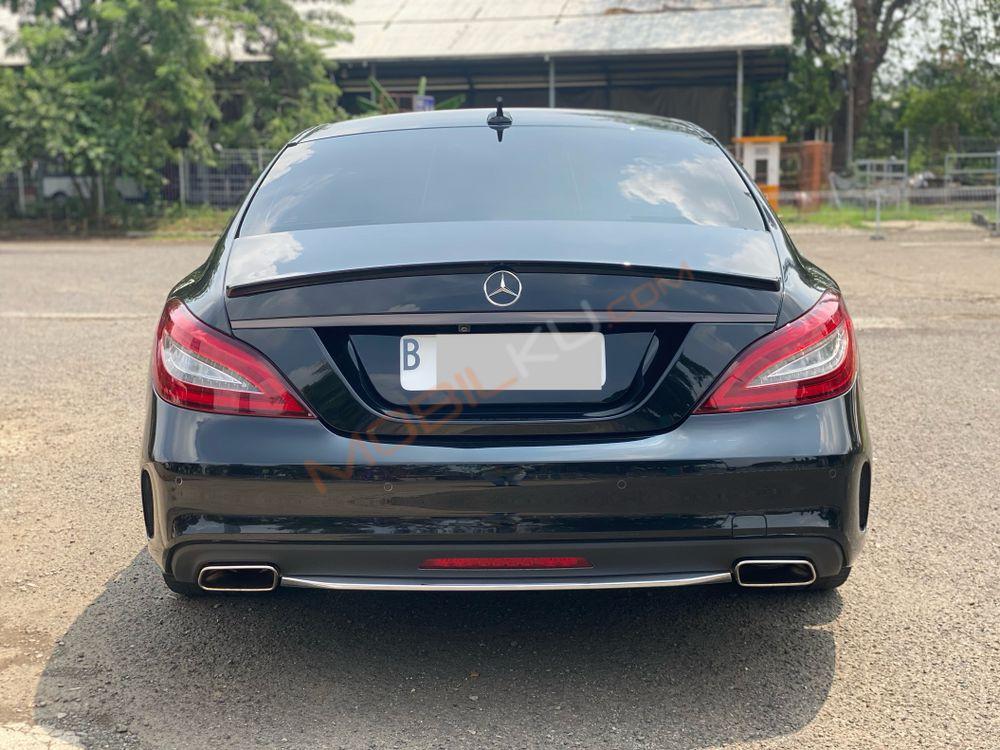 Mobil Mercedes-Benz CLS 2015