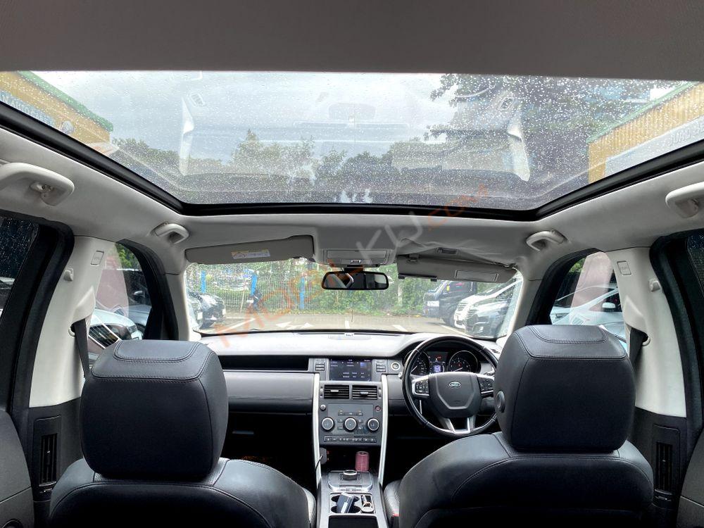 Mobil Land Rover Discovery Series II 2018