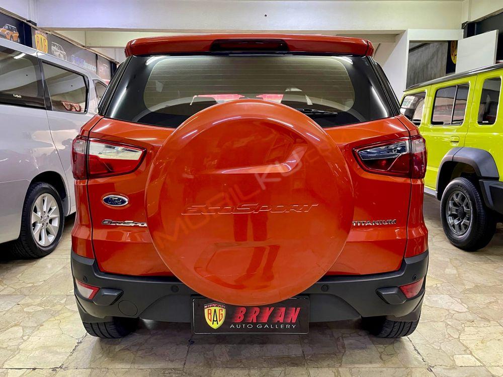 Mobil Ford EcoSport 2014