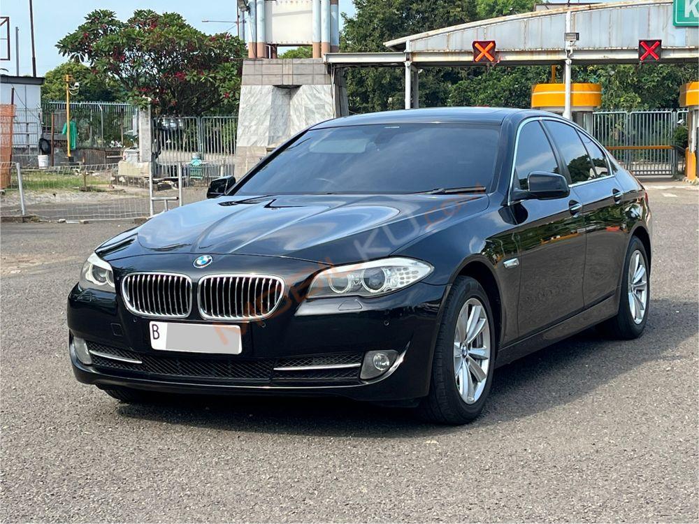Mobil BMW 5 Series 2013
