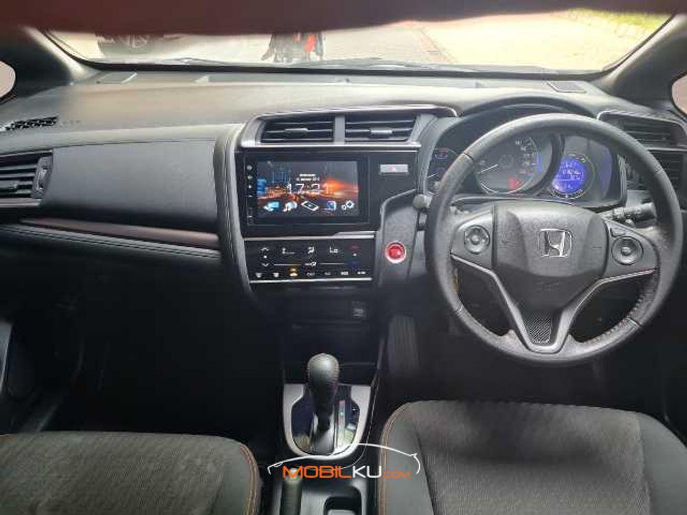 https://mobilku.s3.ap-southeast-3.amazonaws.com/ads/1000/66bded3a-036f-4e31-a243-eac910f187de.jpg
