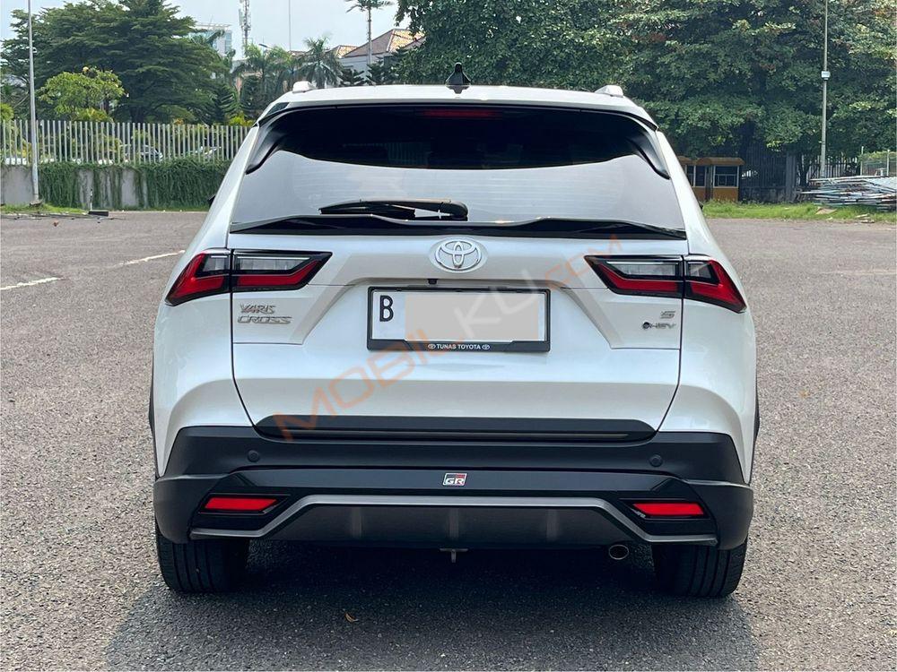 Mobil Toyota Yaris Cross 2023