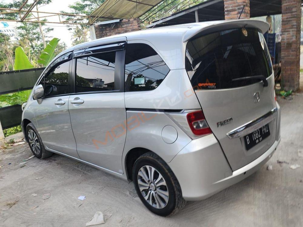 https://mobilku.s3.ap-southeast-3.amazonaws.com/ads/1000/6c2aecdc-e00d-40c5-91a0-73ef60c82870.jpeg