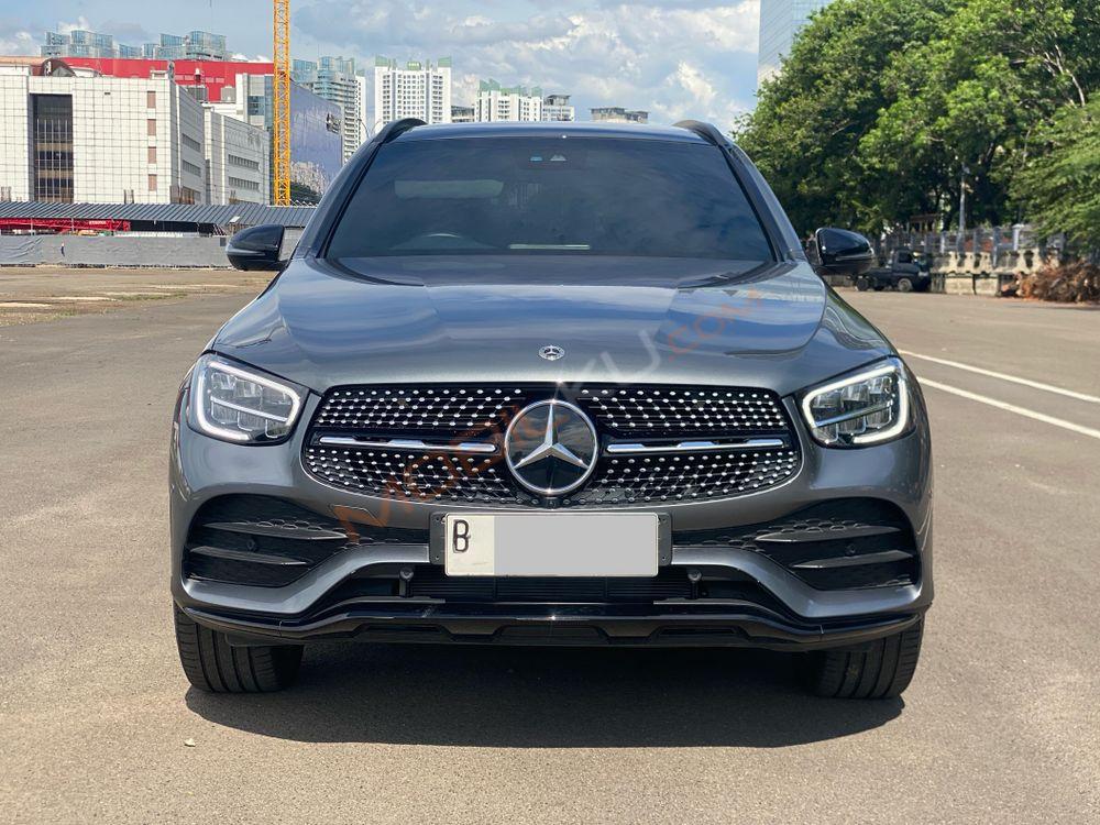 Mobil Mercedes-Benz GLC 2022