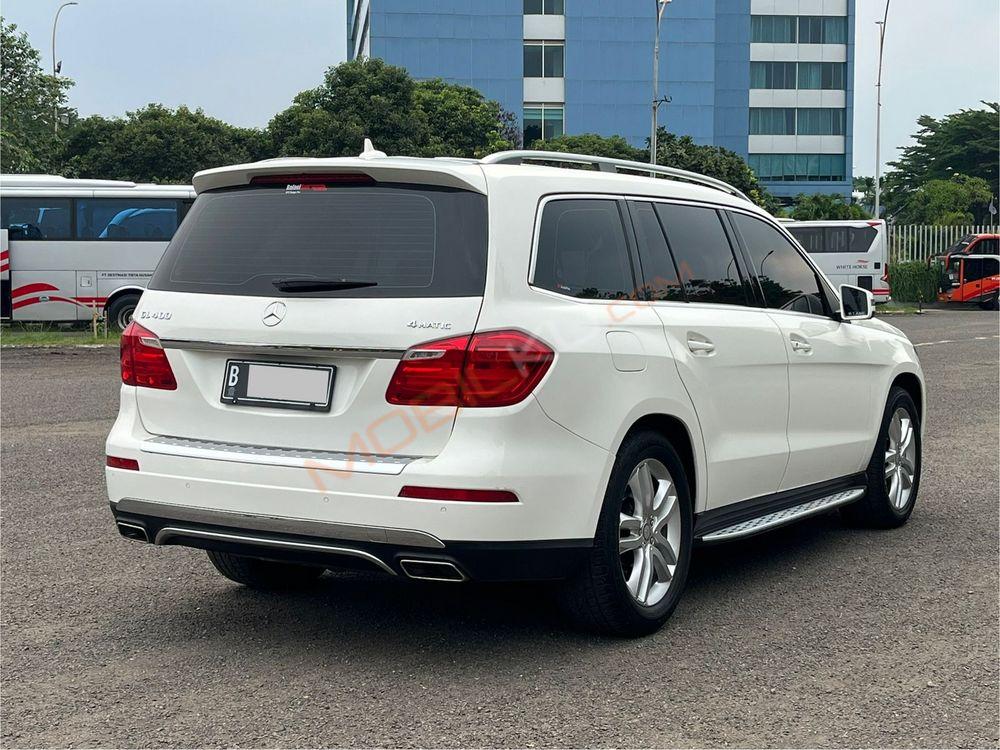 Mobil Mercedes-Benz GL 2016