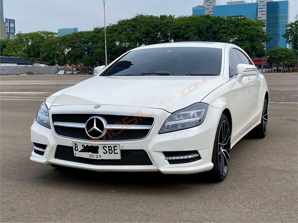 Mobil Mercedes-Benz CLS 2013