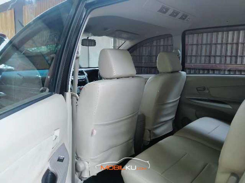 https://mobilku.s3.ap-southeast-3.amazonaws.com/ads/1000/6dd530f6-f3be-456a-9a4f-afd8c8a0af37.jpg