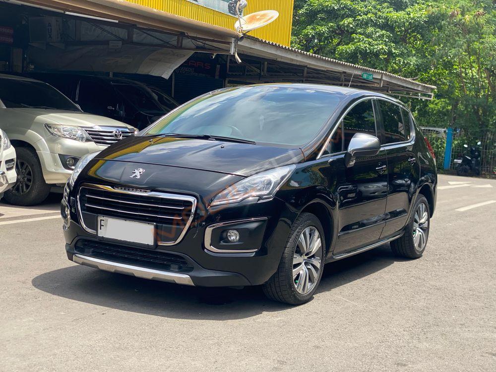 Mobil Peugeot 3008 2016