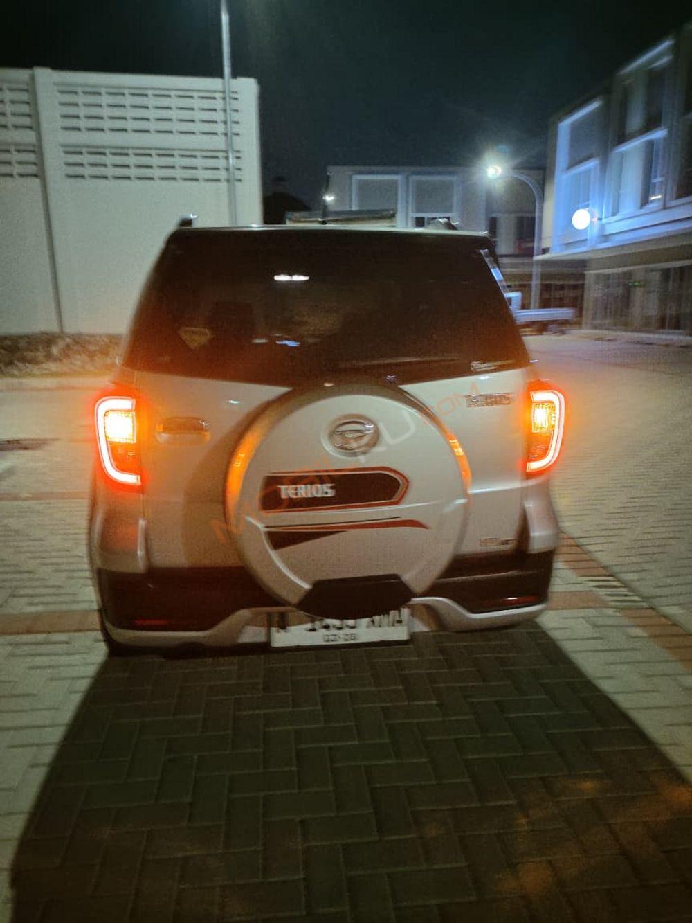 Mobil Daihatsu Terios 2017