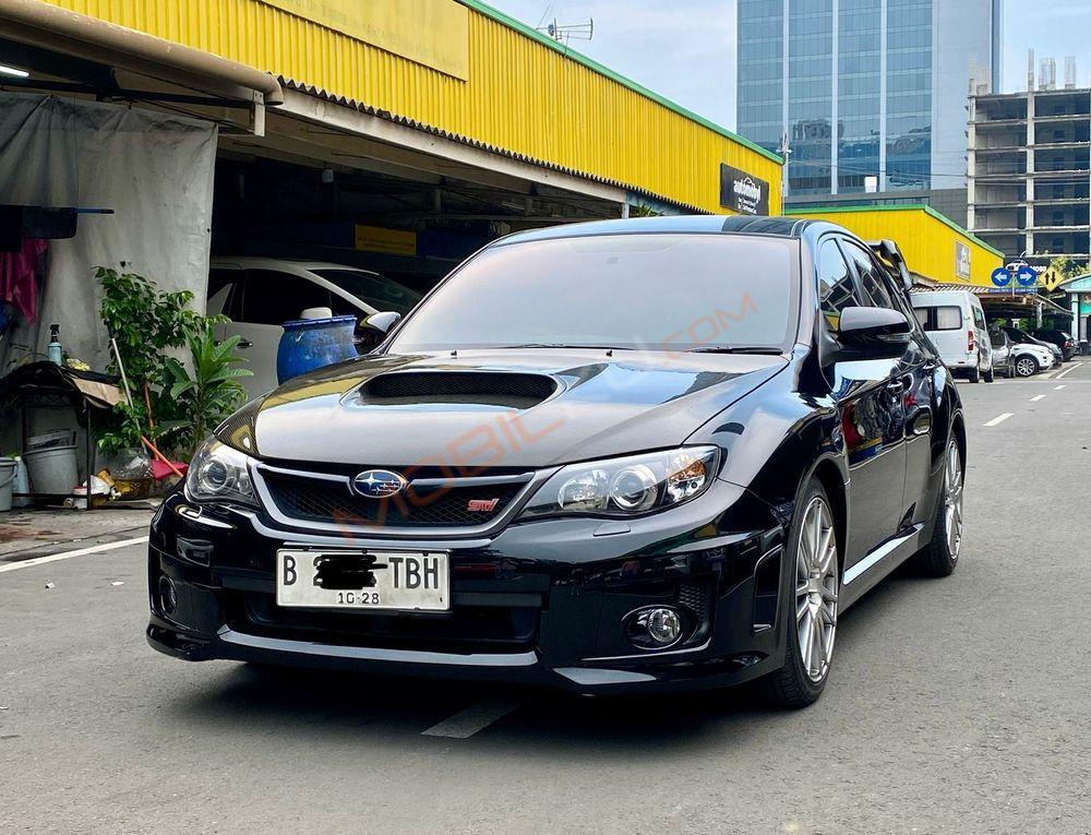 Mobil Subaru Impreza 2013