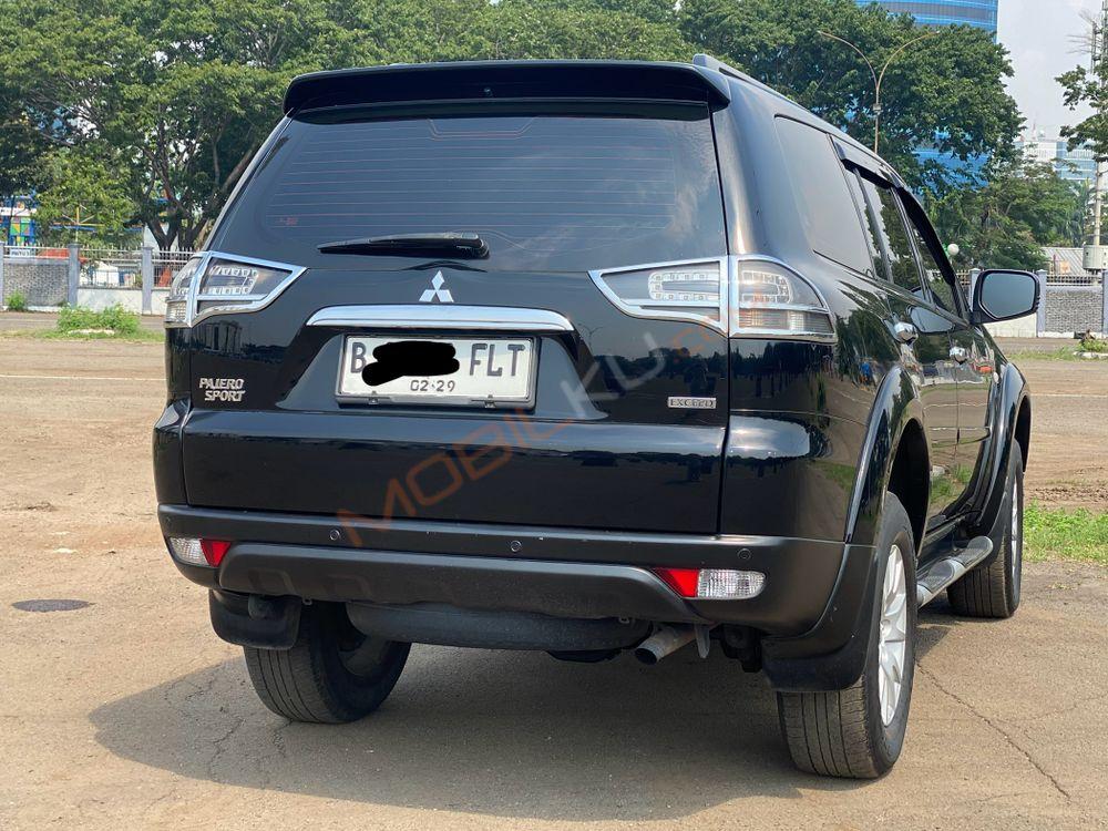 Mobil Mitsubishi Pajero Sport 2010