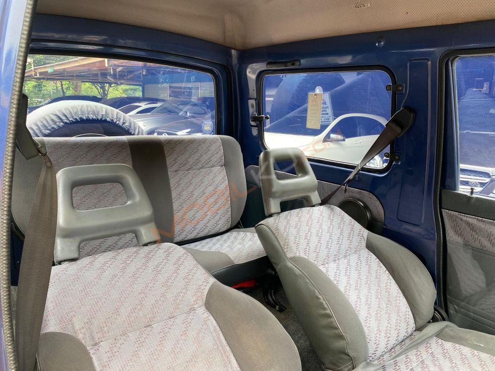 Mobil Suzuki Katana 2004