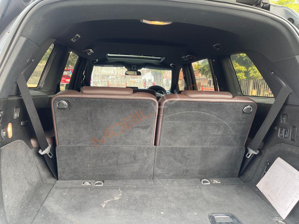 Mobil Mercedes-Benz GL 2014