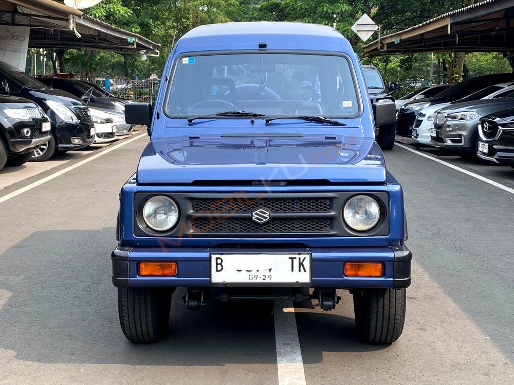 Mobil Suzuki Katana 2004