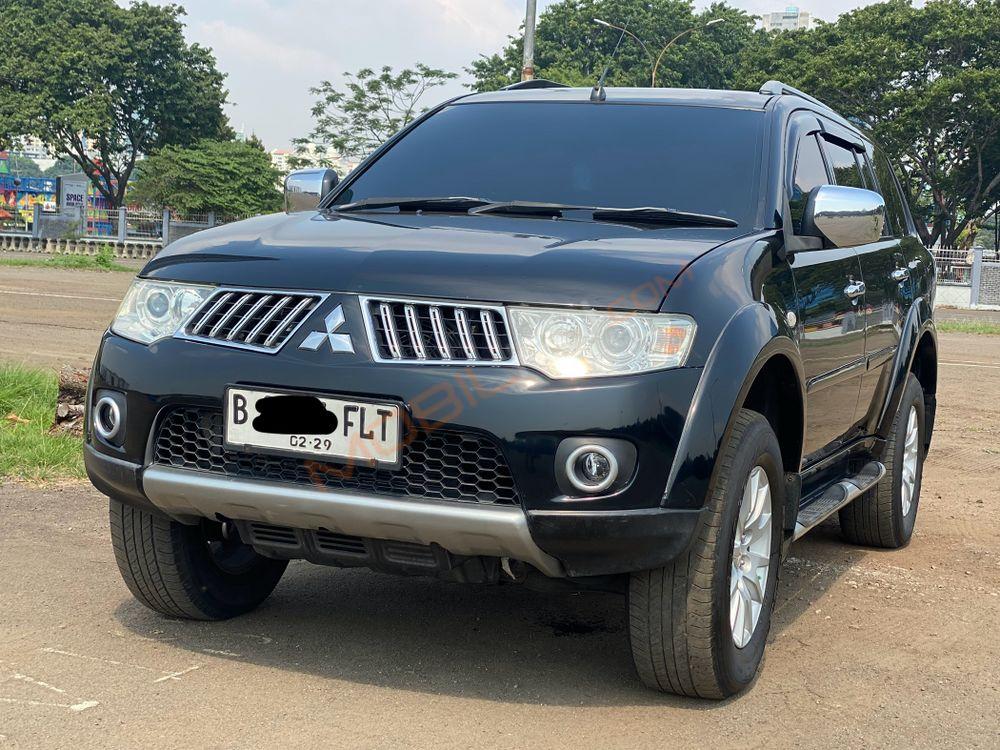 Mobil Mitsubishi Pajero Sport 2010