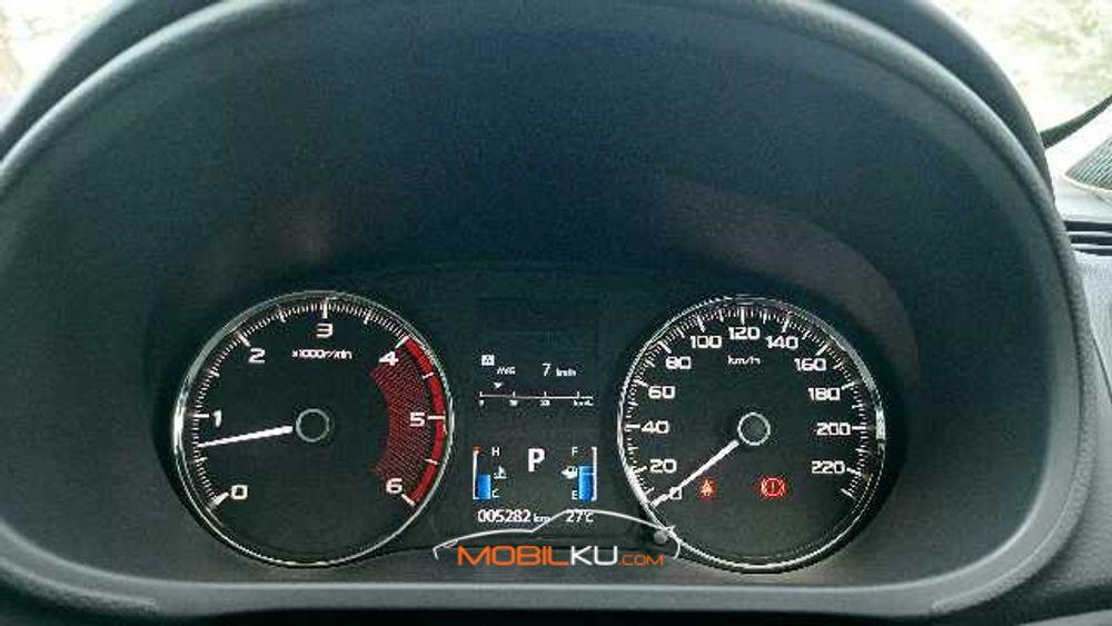 https://mobilku.s3.ap-southeast-3.amazonaws.com/ads/1000/7355a1b9-7a59-47c9-bfff-ffe86cd500a2.jpg