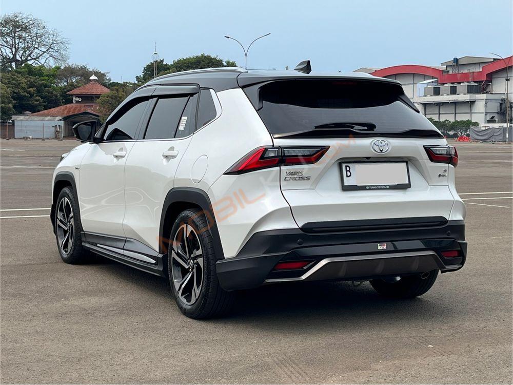 Mobil Toyota Yaris Cross 2023