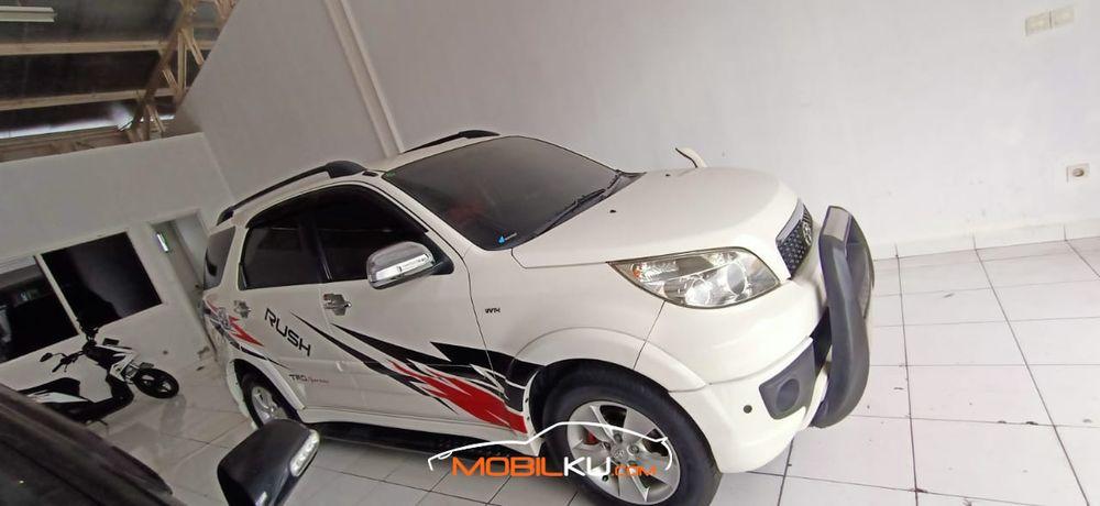 https://mobilku.s3.ap-southeast-3.amazonaws.com/ads/1000/74ecbd8c-d080-4111-985a-cccec0ba3c9d.jpeg