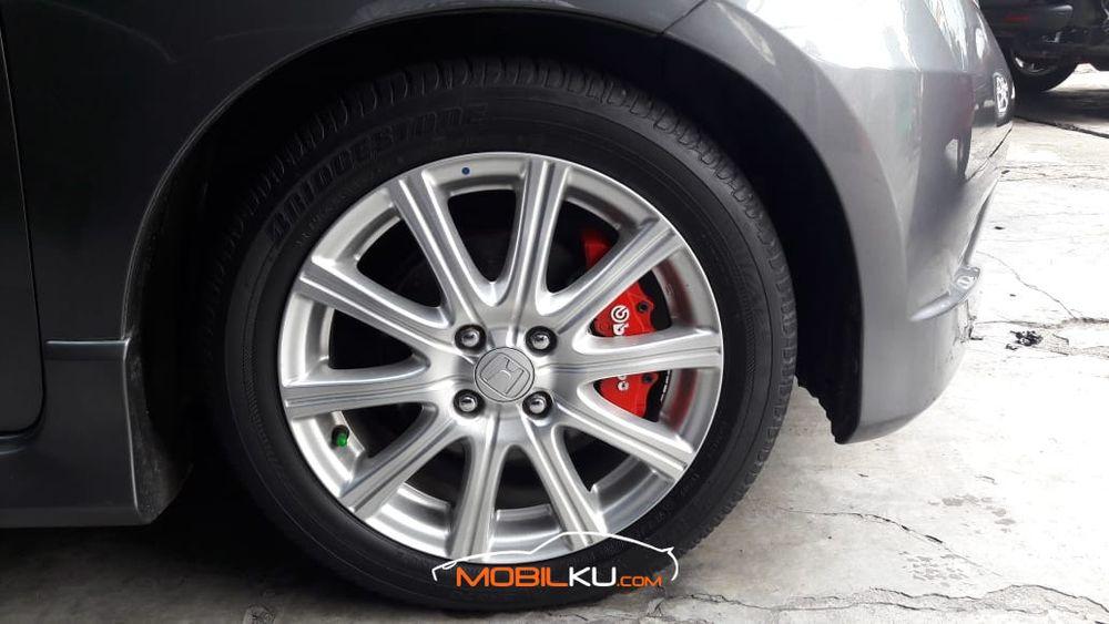 https://mobilku.s3.ap-southeast-3.amazonaws.com/ads/1000/755b1aa9-6fdc-46ea-aa1c-6d24a3015965.jpeg