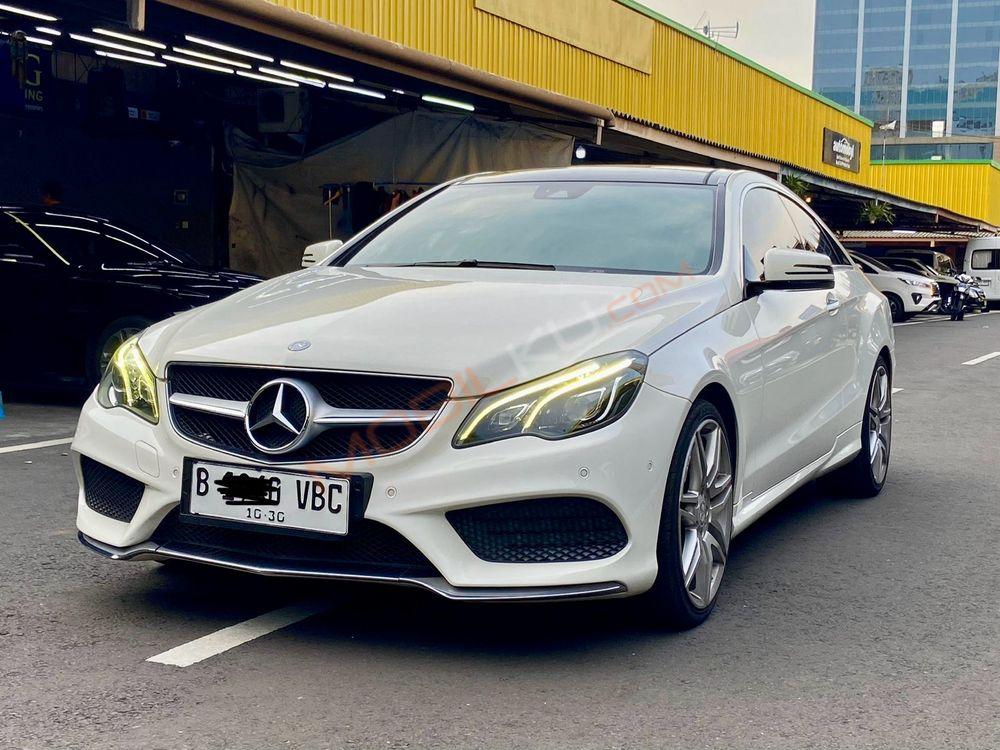 Mobil Mercedes-Benz E-Class 2013