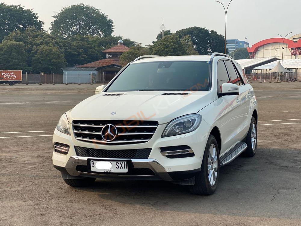 Mobil Mercedes-Benz ML 2013